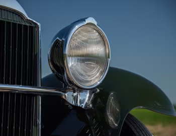 1930 Packard Custom Eight Roadster (740-412)