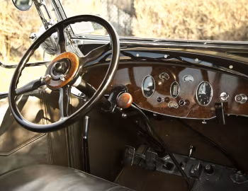 Painel frontal 1929 Packard Custom Eight Touring (640-340)