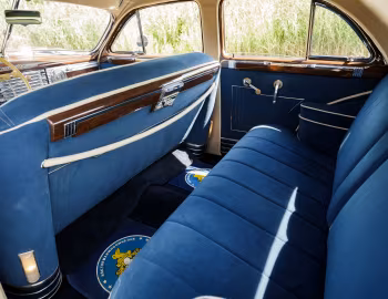 Interior 1947 Packard Custom Super Clipper Eight Touring Sedan (2106-2122)