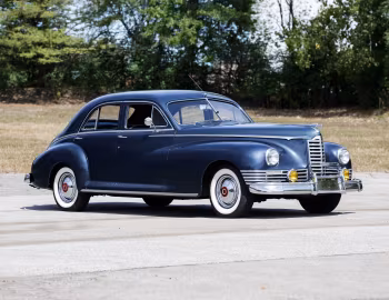 1947 Packard Custom Super Clipper Eight Touring Sedan (2106-2122)
