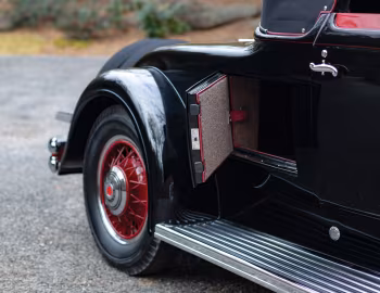 1931 Packard Deluxe Eight Convertible Roadster by Derham (845)