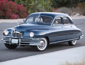 1948 Packard Deluxe Eight Touring Sedan (2211-2262)