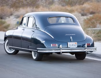 1948 Packard Deluxe Eight Touring Sedan (2211-2262)