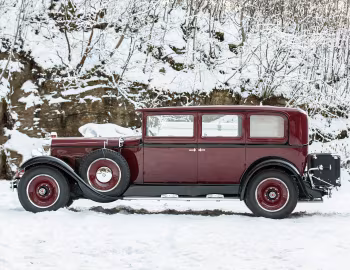 1929 Packard Deluxe Eight 7-passenger Sedan Limousine (645-375)