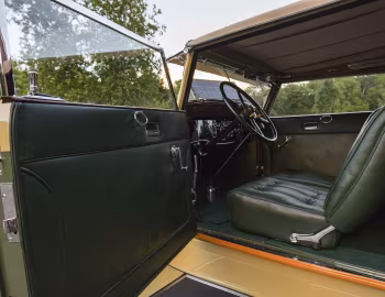 Interior 1930 Packard Deluxe Eight Convertible Victoria by Waterhouse (745)