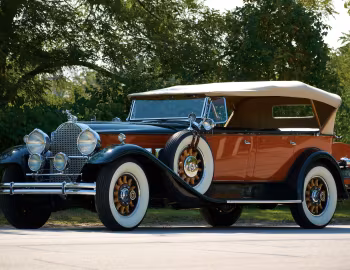 1930 Packard Deluxe Eight Phaeton (745-420)