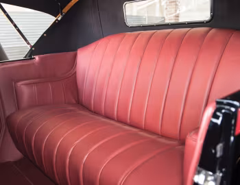 Інтер'єр 1932 Packard Deluxe Eight Phaeton (903-511)