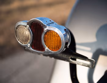 1931 Packard Deluxe Eight Roadster (840-472)