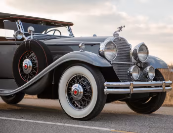1931 Packard Deluxe Eight Roadster (840-472)