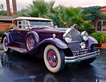 1930 Packard Deluxe Eight Roadster by LeBaron (745-422)