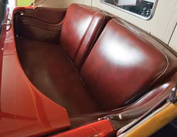 Interior 1929 Packard Deluxe Eight Sport Phaeton (645-373)