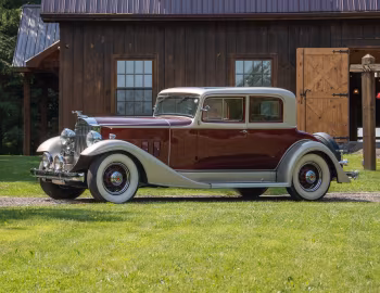 1933 Packard Eight Coupe (1002-617)