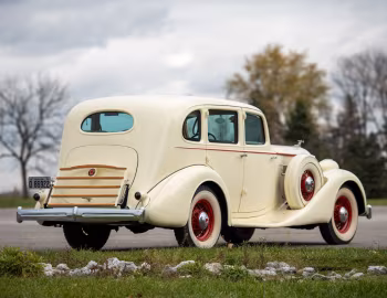 1936 Packard Eight 5-Passenger Sedan (1400-903) '08.1935–36