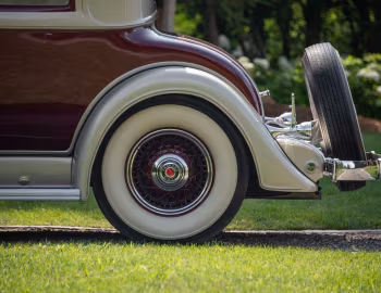 1933 Packard Eight Coupe (1002-617)