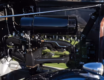 Sob o capô 1934 Packard Eight All-Weather Cabriolet by Gläser (1101 28)