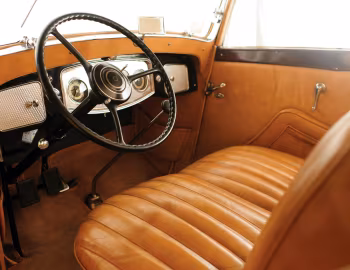 Interior 1933 Packard Eight Cabriolet by Graber (1002)