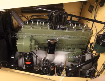 Під капотом 1934 Packard Eight Convertible Victoria by Dietrich (1101-727)