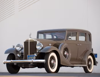 1933 Packard Eight 5-passenger Sedan (1001-603)