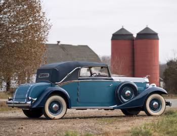 1933 Packard Eight Cabriolet by Graber (1002)