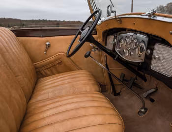 Interior 1933 Packard Eight Cabriolet by Graber (1002)