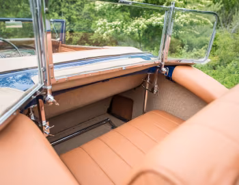 Interior 1933 Packard Eight Coupe Roadster (1001-609)