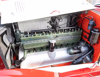 Sob o capô 1925–26 Packard Eight Sport (236-246) '02.1925–08.1926