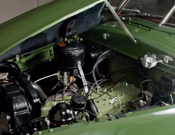 Під капотом 1948 Packard Eight Station Sedan (2201-2293)