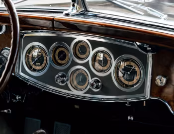 Painel 1932 Packard Individual Custom Twelve Convertible Sedan by Dietrich (906-2070)