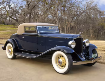 1932 Packard Light Eight Coupe (900-558)