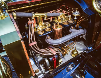 Sob o capô 1910 Packard Model 18 Touring (NB)