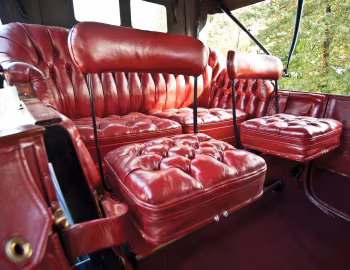 Interior 1908 Packard Model 30 Touring (UA)