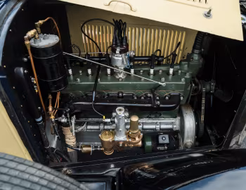 Sob o capô 1924 Packard Single Six Touring (226-220) '12.1923–24