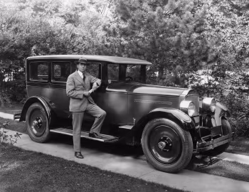 1927 Packard Six 5-passenger Sedan (433-303)