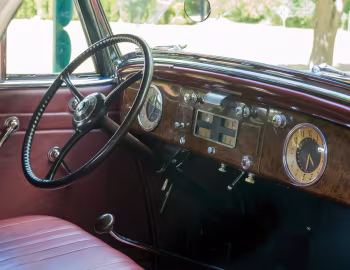 Painel frontal 1937 Packard Six Convertible Coupe (115-C 1089)