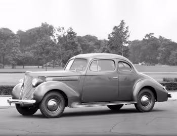 1938 Packard Six Coupe (1600-1188)