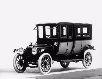 1913 Packard Six Imperial Limousine (2-48)