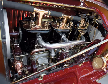 Sous la capuche 1913 Packard Six Runabout (1-38)