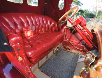 Interior 1913 Packard Six Runabout (1-38)