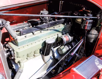 Sob o capô 1932 Packard Standard Eight Coupe Roadster (902-509) '06.1931–32