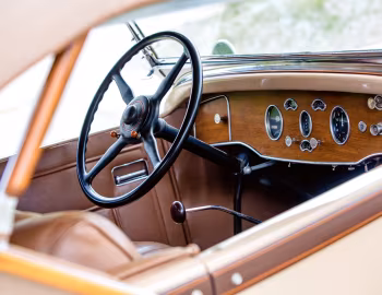Інтер'єр 1930 Packard Standard Eight Roadster (733-402)