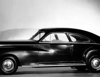 1946 Packard Super Clipper Club Sedan (2103-1675)