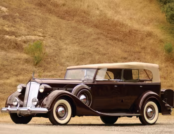 1937 Packard Super Eight Dual Cowl Phaeton (1502)