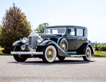 1933 Packard Super Eight Club Sedan (1004-656)