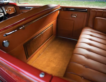 Interior 1934 Packard Super Eight Phaeton (1104-751)