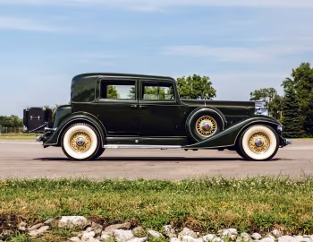1933 Packard Super Eight Club Sedan (1004-656)
