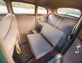 Interior 1941 Packard 160 Super Eight 7-passenger Touring Sedan (1905-1471)