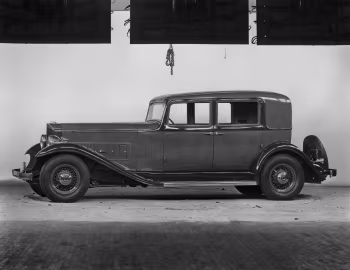 1933 Packard Super Eight Club Sedan Prototype (1004-656)