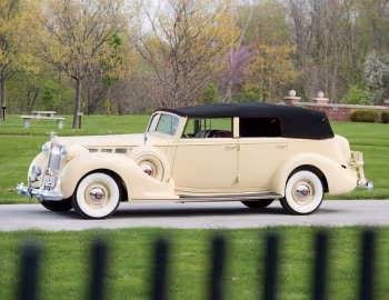 1938 Packard Super Eight Convertible Sedan (1605-1143) '09.1937–38