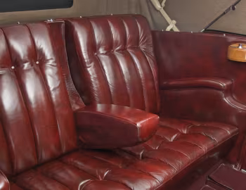 Interior 1933 Packard Super Eight Convertible Victoria (1004-667)