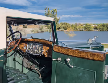 Interior 1934 Packard Super Eight Coupe Roadster (1104-759)